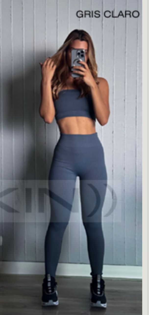 SET SEDNA (Top y legging)